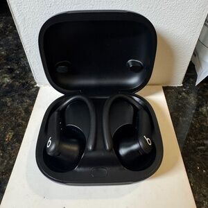 Powerbeats Pro 2
